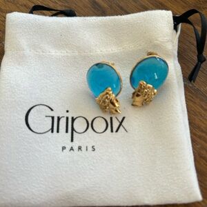 Gripoix Paris-Back to Rome Cameo stub Earrings with Cameo